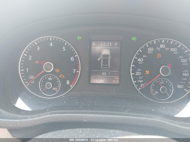 1VWBT7A34EC111462 Volkswagen Passat 1.8t Se