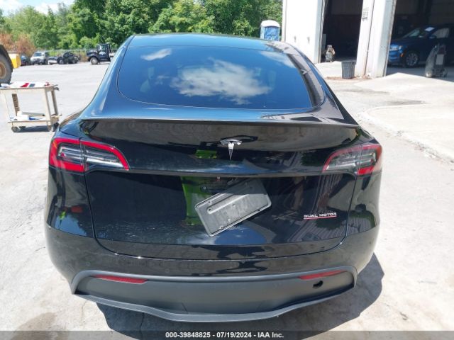 5YJYGDEF2LF028097 Tesla Model Y Long Range Dual Motor All-wheel Drive/performance Dual Motor All-wheel Drive