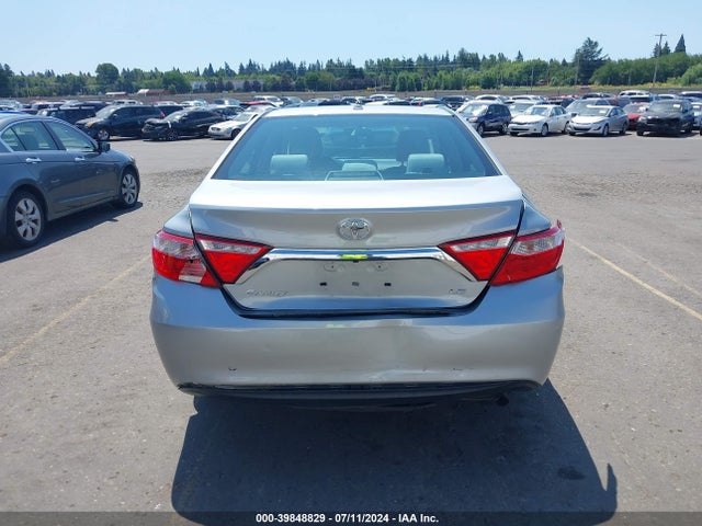 Toyota CAMRY LE 2016 4T4BF1FKXGR540496 Image 16