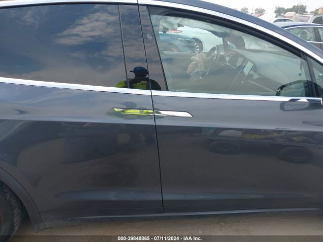 5YJXCDE28HF041321 Tesla Model X 100d/75d/90d