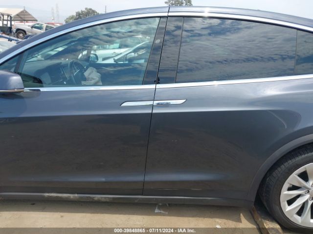 5YJXCDE28HF041321 Tesla Model X 100d/75d/90d