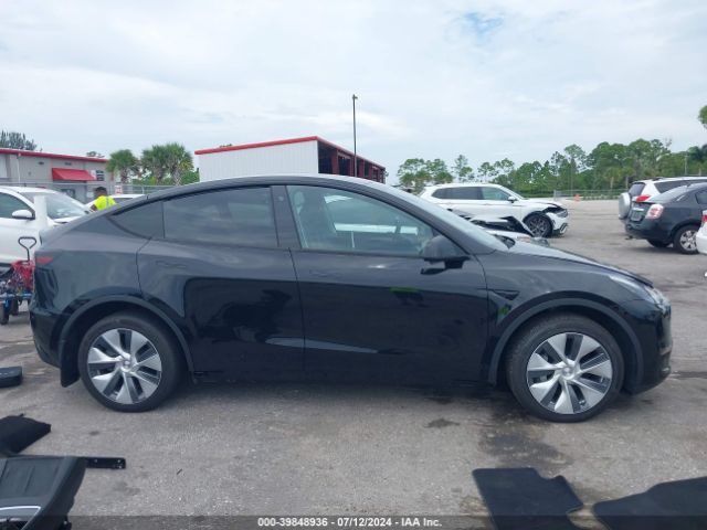 7SAYGDEE5PA107728 Tesla Model Y