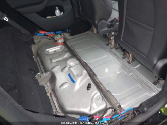 7SAYGDEE5PA107728 Tesla Model Y