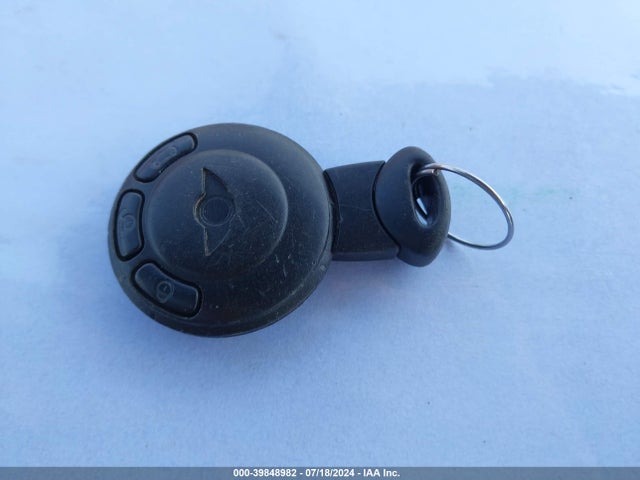 2009 MINI COOPER S WMWMF73509TW80524 Photo 10