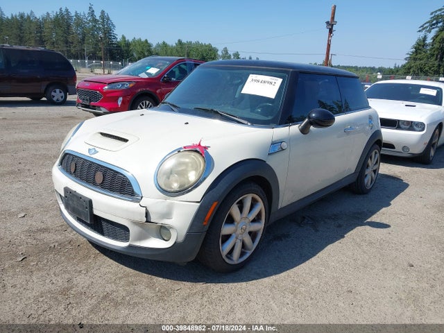 2009 MINI COOPER S WMWMF73509TW80524 Photo 1