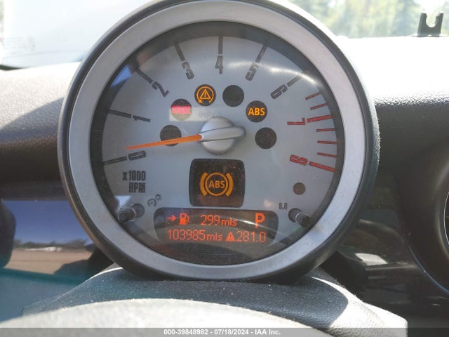 2009 MINI COOPER S WMWMF73509TW80524 Photo 6