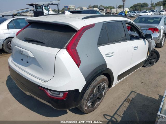 KNDCT3L15P5029436 KIA Niro Ev Wave