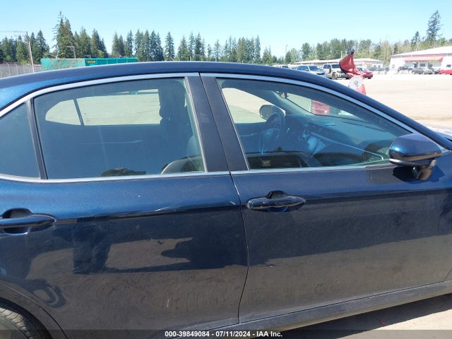Toyota CAMRY LE 2018 4T1B11HK9JU558761 Image 13