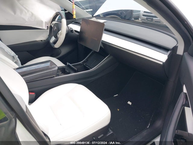 2020 TESLA MODEL Y 5YJYGDEF5LF040759 Photo 4