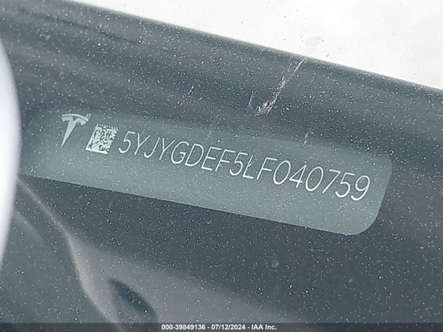 2020 TESLA MODEL Y 5YJYGDEF5LF040759 Photo 8