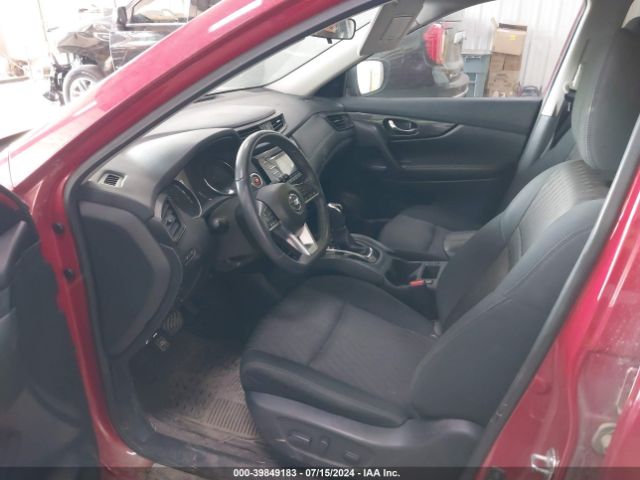 5N1AT2MV4HC828183 Nissan ROGUE SV