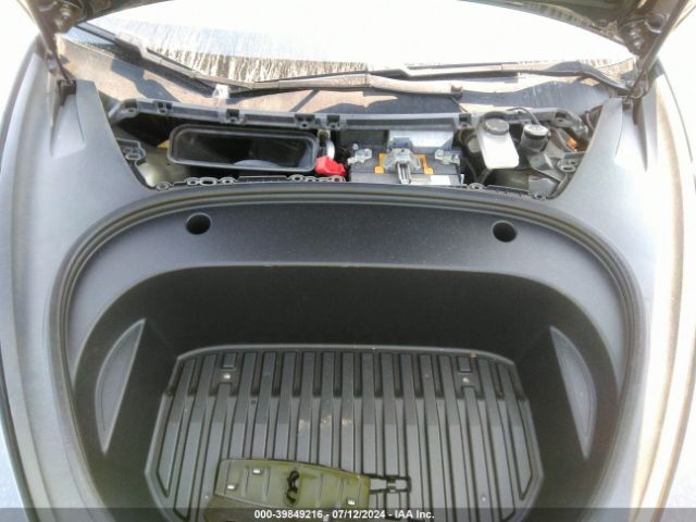5YJ3E1EA9JF047245 Tesla Model 3 Long Range/mid Range