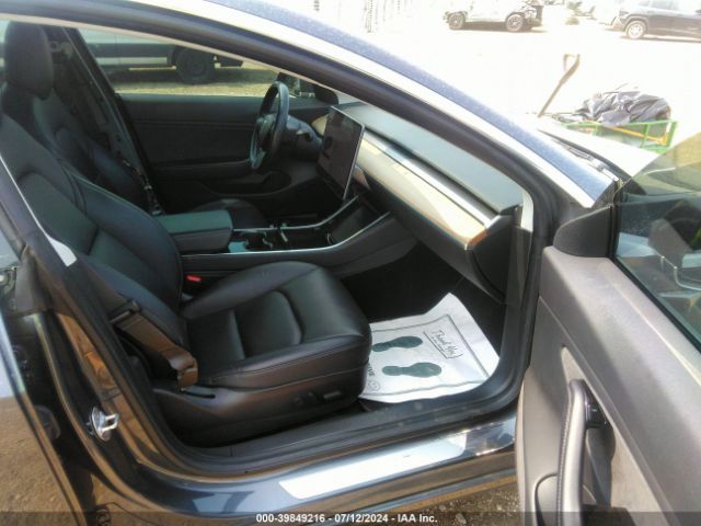 5YJ3E1EA9JF047245 Tesla Model 3 Long Range/mid Range