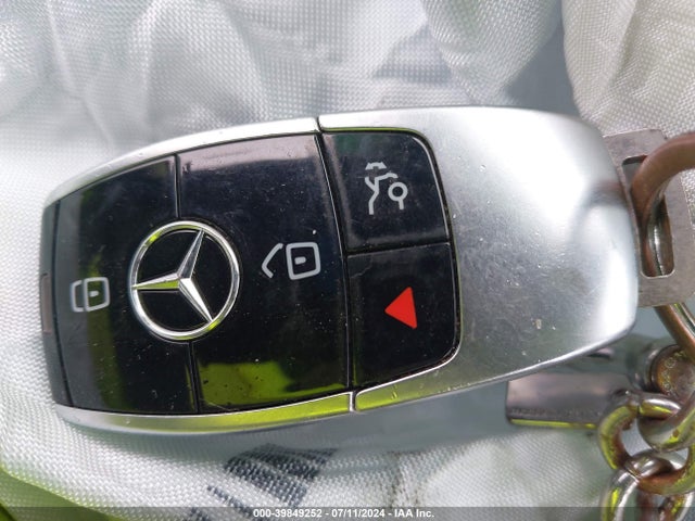 Mercedes-Benz E 300 2018 WDDZF4JB2JA315252 Image 11