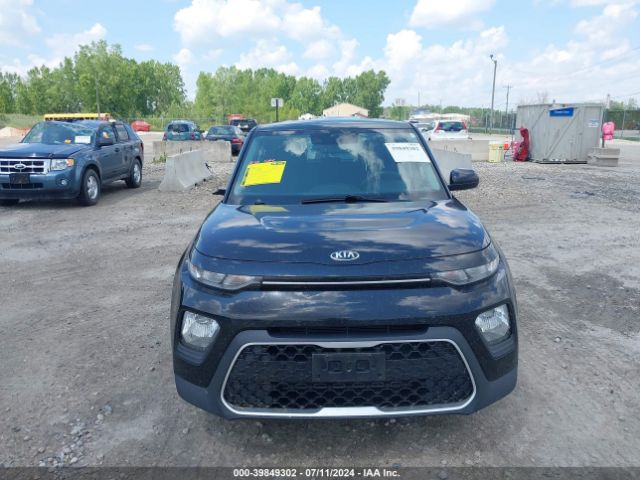 KNDJ23AU8L7705478 KIA SOUL LX