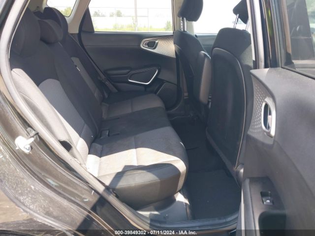 KNDJ23AU8L7705478 KIA SOUL LX