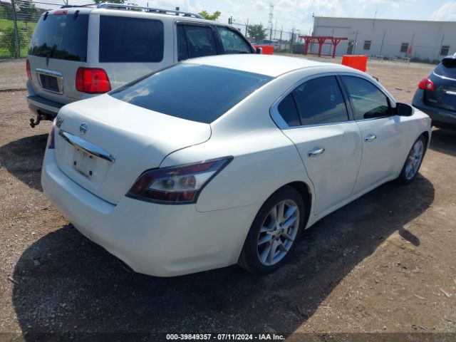 1N4AA5APXEC469876 Nissan Maxima 3.5 S/3.5 Sv