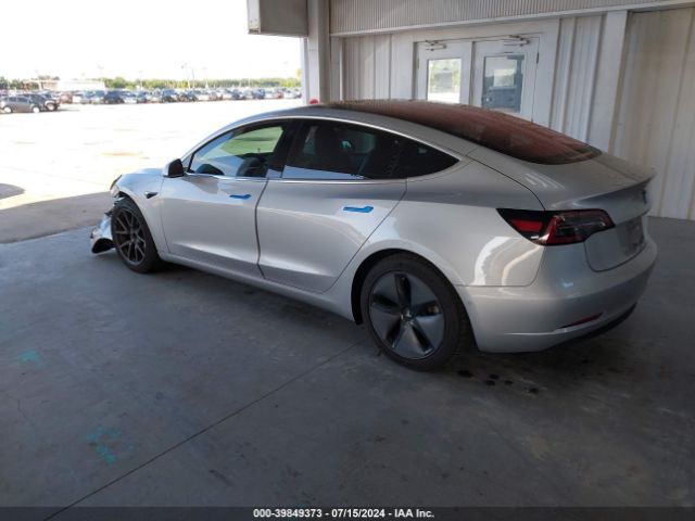 5YJ3E1EA4JF016596 Tesla Model 3 Long Range/mid Range