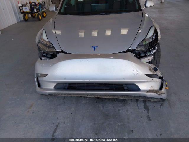 5YJ3E1EA4JF016596 Tesla Model 3 Long Range/mid Range
