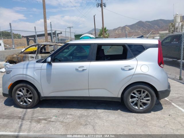 KNDJ23AU8L7022390 KIA SOUL LX