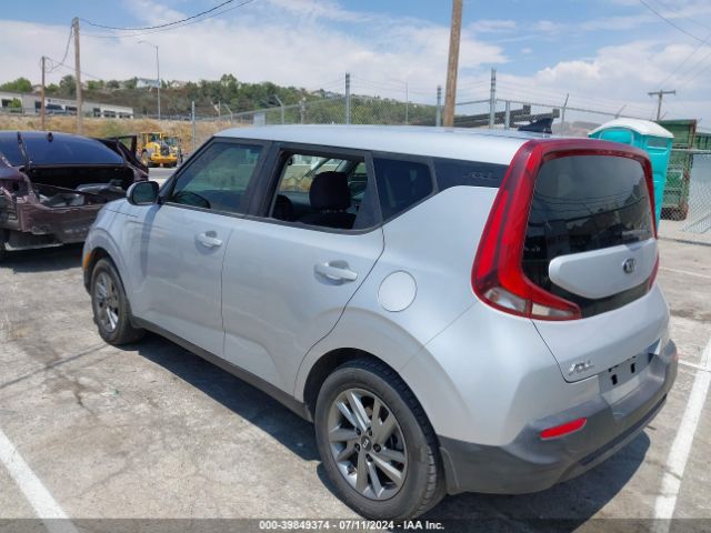 KNDJ23AU8L7022390 KIA SOUL LX