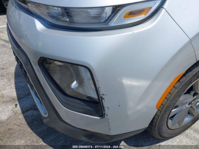 KNDJ23AU8L7022390 KIA SOUL LX