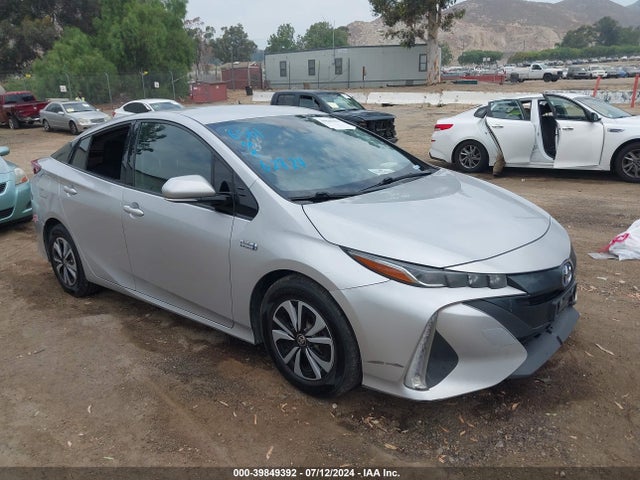2018 JTDKARFP1J3075501 main image