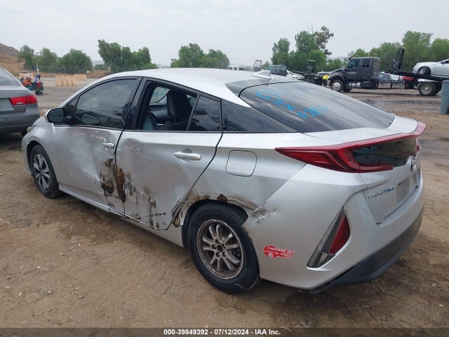 Toyota Prius Prime Premium 2018 JTDKARFP1J3075501 Image 3