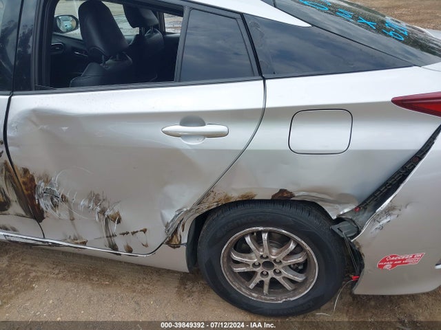 Toyota Prius Prime Premium 2018 JTDKARFP1J3075501 Image 6