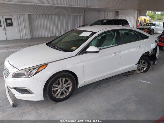 Hyundai Sonata 2017 5NPE24AF4HH518248 Image 2