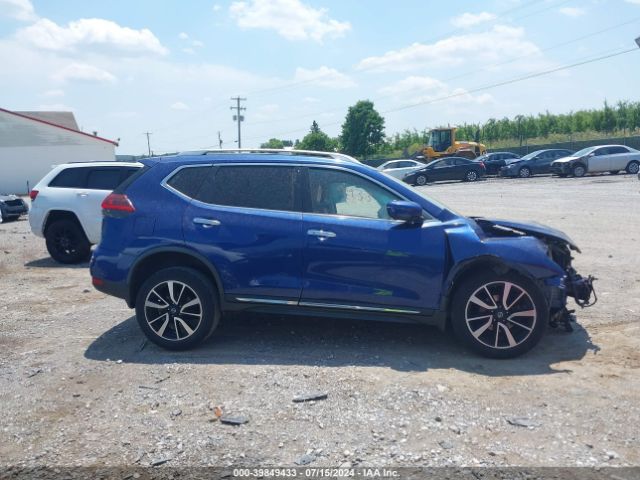 JN8AT2MV5JW348845 Nissan Rogue Sl