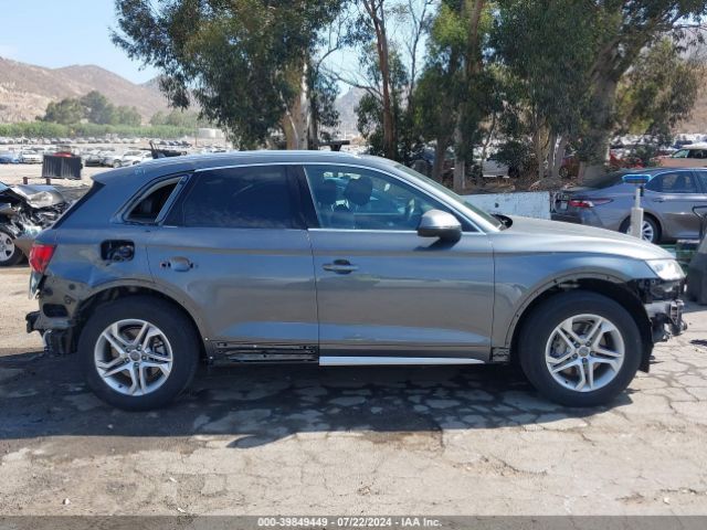 WA1BNAFY8J2136003 Audi Q5 2.0t Premium/2.0t Tech Premium