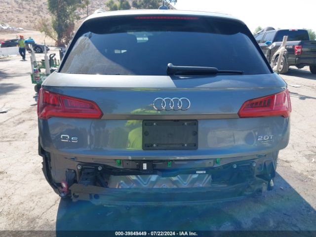 WA1BNAFY8J2136003 Audi Q5 2.0t Premium/2.0t Tech Premium