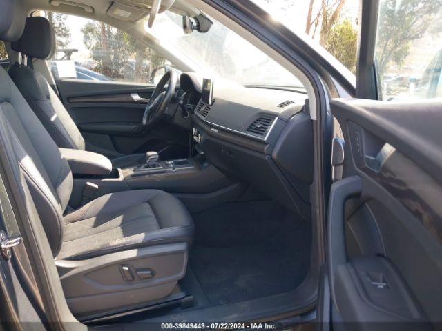 WA1BNAFY8J2136003 Audi Q5 2.0t Premium/2.0t Tech Premium