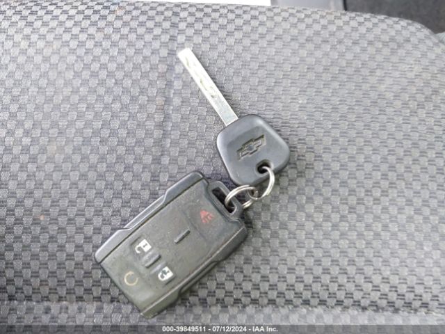 1GCVKREC0JZ375150 Chevrolet Silverado 1500 2lt