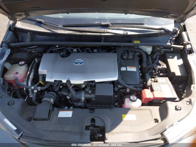 JTDKBRFU0H3027405 Toyota Prius Two