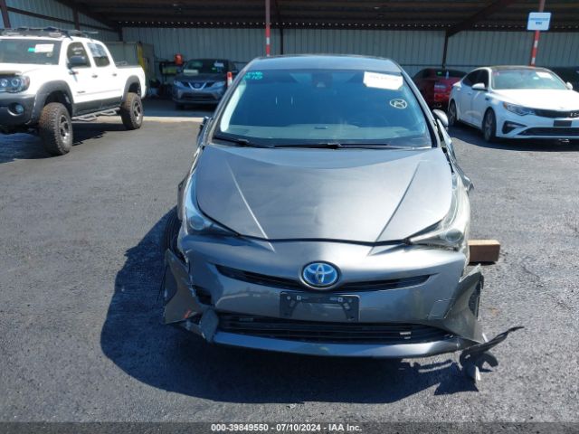 JTDKBRFU0H3027405 Toyota Prius Two