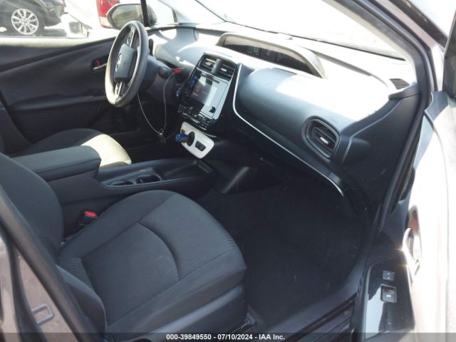 JTDKBRFU0H3027405 Toyota Prius Two