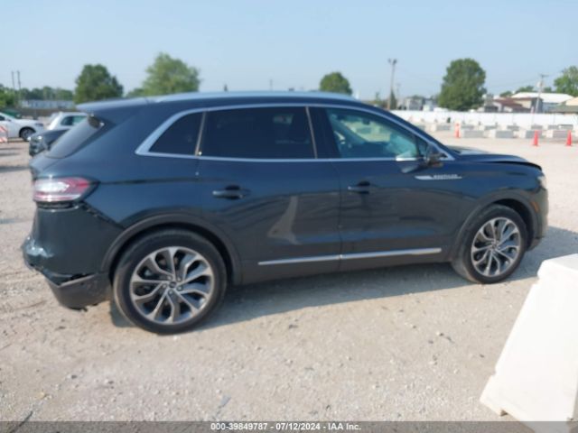 2LMPJ8KP5PBL18046 Lincoln Nautilus Reserve