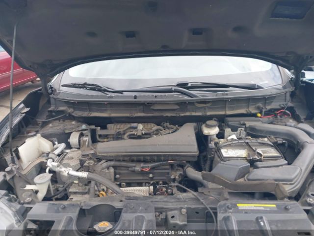 5N1AT2MV6JC831396 Nissan ROGUE SV