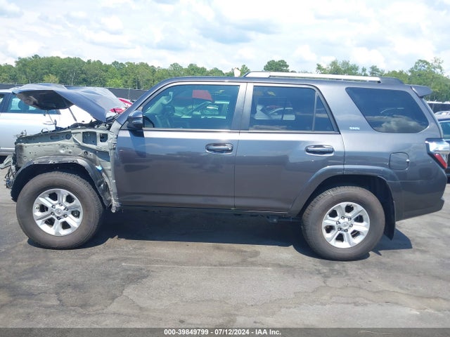 Toyota 4runner Sr5 Premium 2020 JTEZU5JR6L5220025 Image 15
