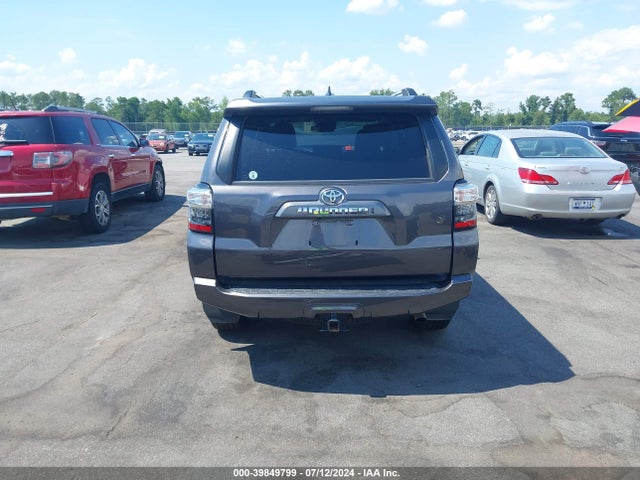 Toyota 4runner Sr5 Premium 2020 JTEZU5JR6L5220025 Image 17