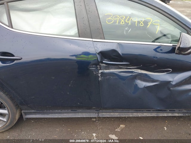 JM1BPAJM8K1135820 Mazda MAZDA3