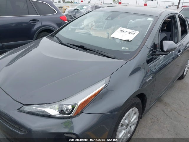 Toyota Prius Le 2020 JTDKARFU3L3125338 Image 6