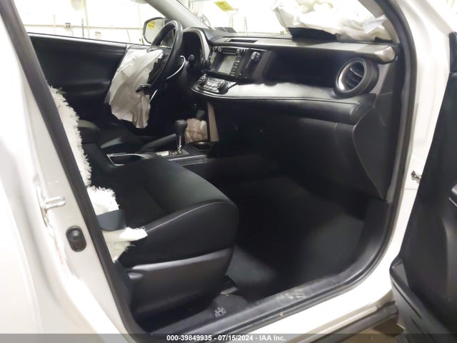 Toyota Rav4 Xle 2017 2T3RFREV8HW692613 Image 5