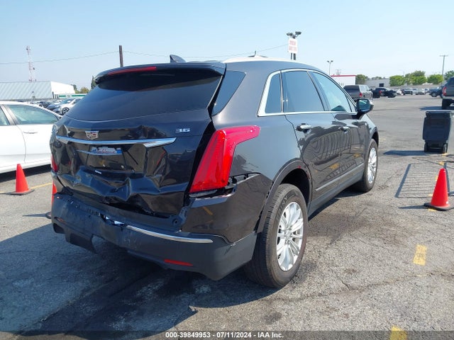 1GYKNARS1HZ210158 Cadillac Xt5 Standard