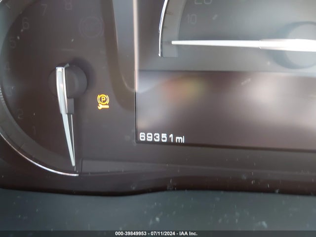 1GYKNARS1HZ210158 Cadillac Xt5 Standard