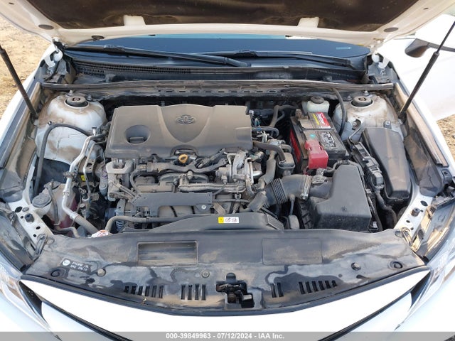 Toyota CAMRY LE 2018 4T1B11HK7JU637135 Image 10