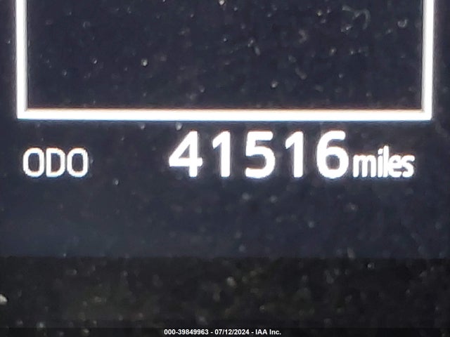 Toyota CAMRY LE 2018 4T1B11HK7JU637135 Image 16