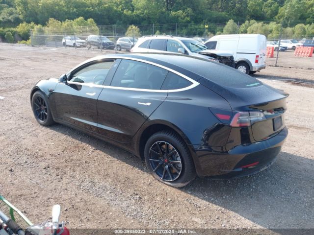 5YJ3E1EBXKF195673 Tesla Model 3 Long Range/performance